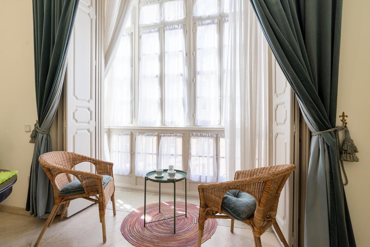 Apartment Malagasuite Heart Historic Center